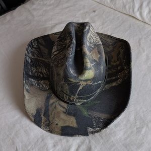 Camo Cowboy Mossy Oak Hat Size 7.25